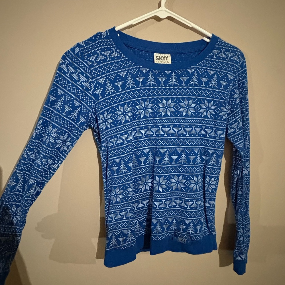 Skyy Vodka Winter Long Sleeved Top